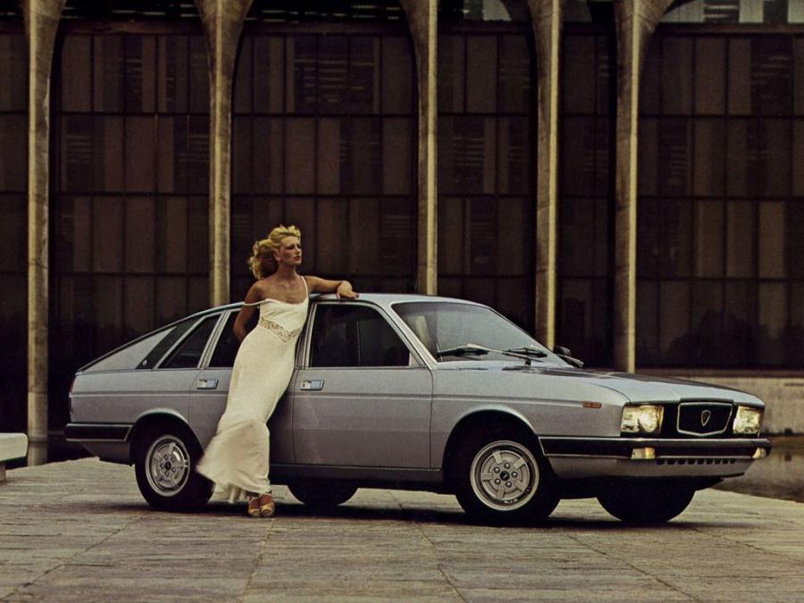  Lancia Gamma Berlina 1976 года  (фото 11 из 15)